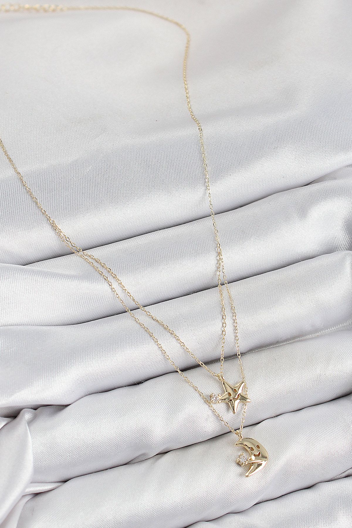 Pirinç Zirkon Taşlı Yıldız Ve Ay Model Gold Renk Kadın Kolye - TJ-BKO10422