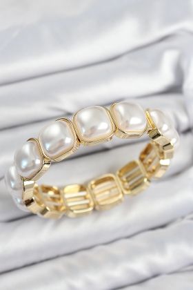 Pirinç Kare İnci Model Gold Renk Lastikli Kadın Bileklik - TJ-BB7647