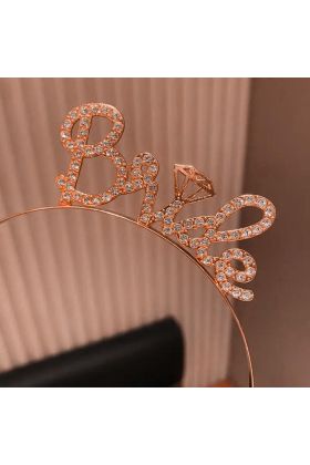 Rose Gold Renkli Taşlı “Bride” Gelin Tacı – El Yazısı Yazı Tipiyle