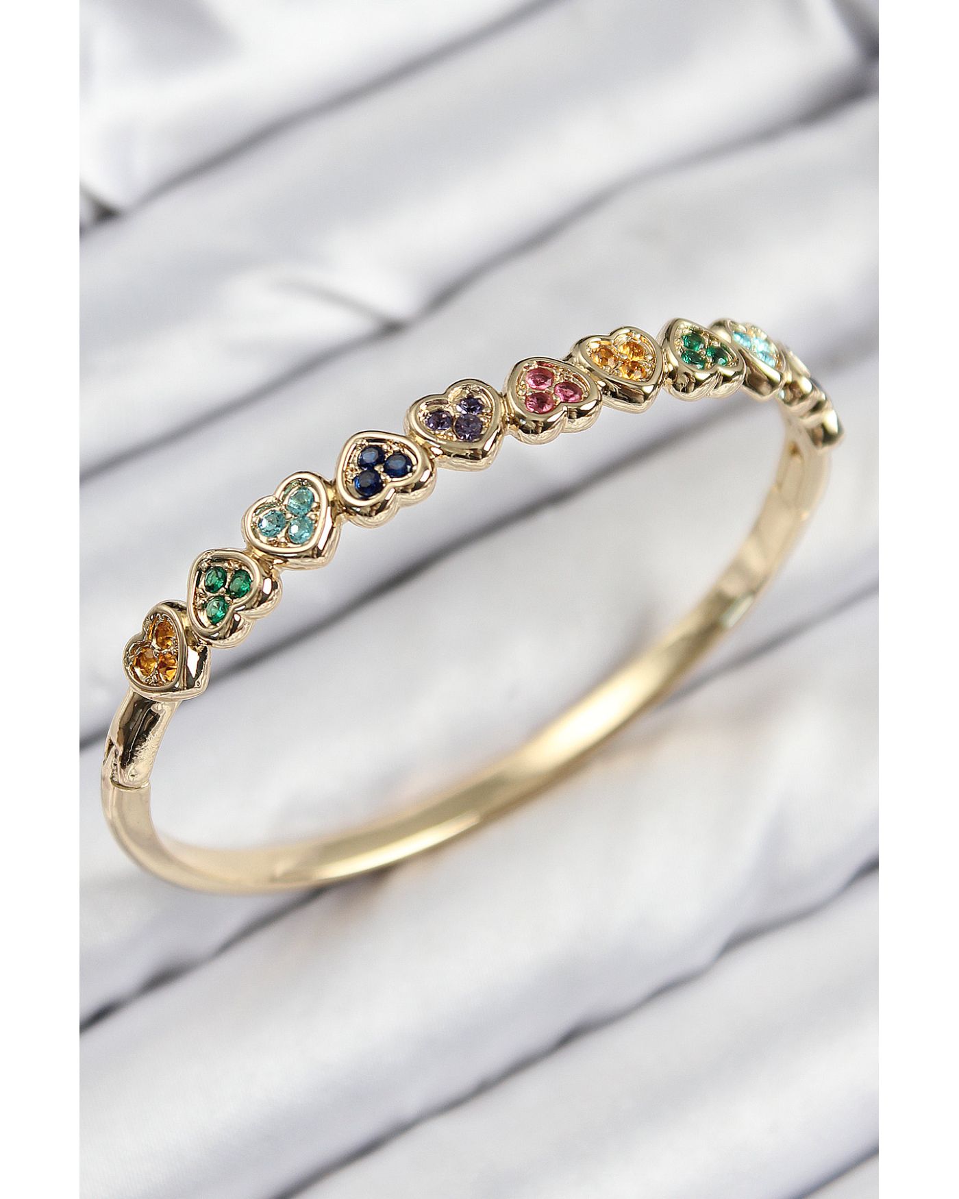 Pirinç Renkli Zirkon Taşlı Sıralı Kalp Model Gold Renk Kadın Kelepçe - TJ-BB7681