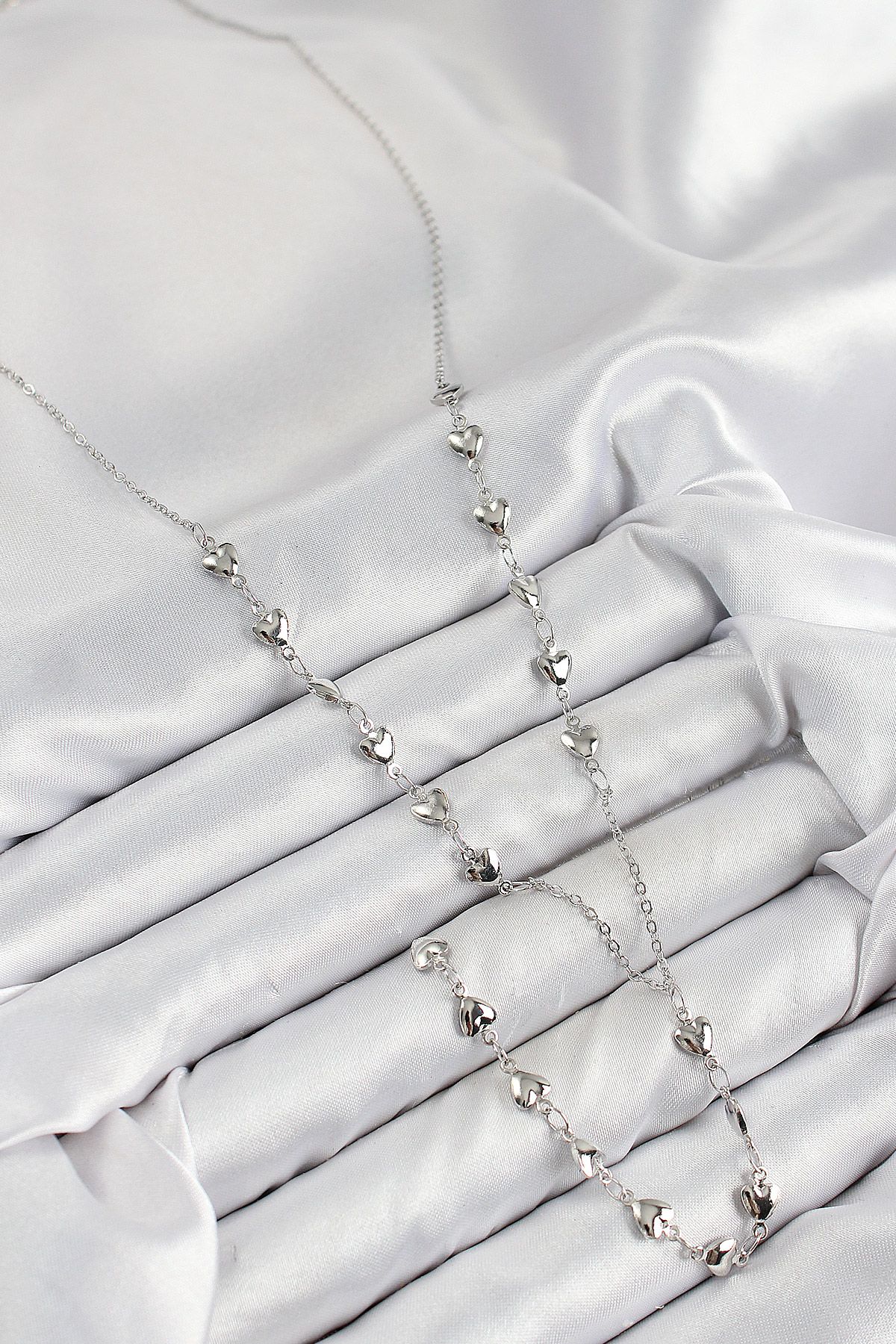 Pirinç Zirkon Taşlı Kalp Model Gümüş Renk Y Kolye - TJ-BKO10456