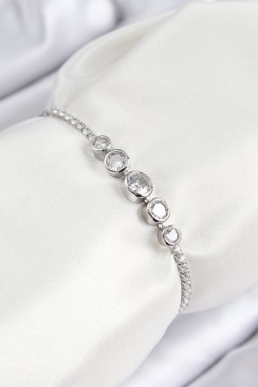 Pirinç Zirkon Taşlı Sıralı Daire Model Gümüş Renk Asansörlü Kadın Bileklik - TJ-BB7718