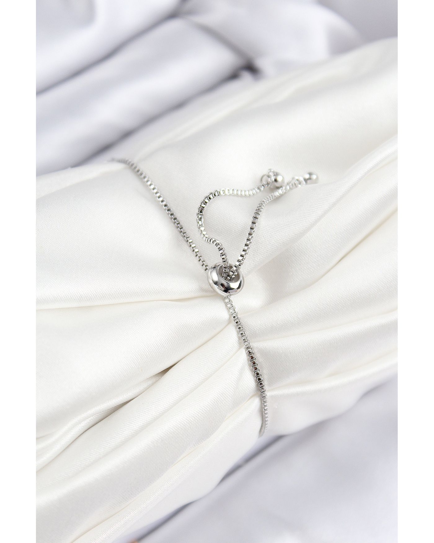 Pirinç Zirkon Taşlı Kelebek Model Gümüş Renk Asansörlü Kadın Bileklik - TJ-BB7724