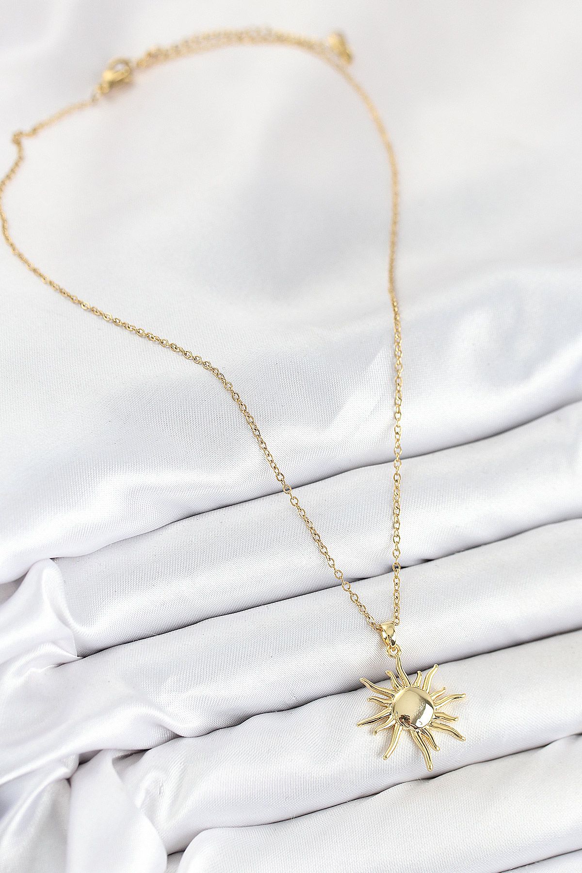 316L Çelik Güneş Model Gold Renk Kadın Kolye - TJ-BKO10537