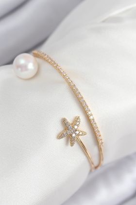 Pirinç Zirkon Taşlı Yıldız Ve İnci Model Gold Renk Kadın Bileklik - TJ-BB7883