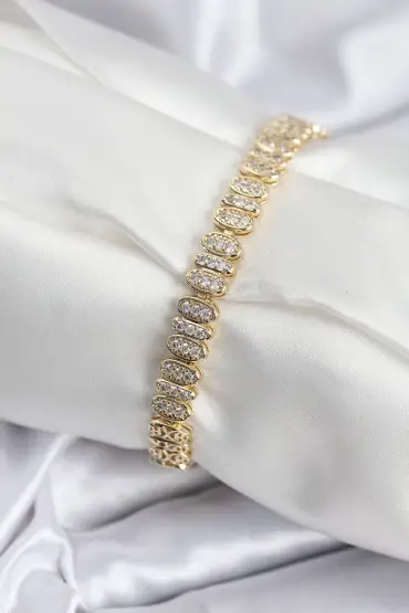 Pirinç VIP Seri Gold Renk Oval Sıralı Kadın Bileklik - TJ-BB7926