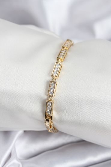 Pirinç VIP Seri Gold Renk Parçalı Model Kadın Bileklik - TJ-BB7930