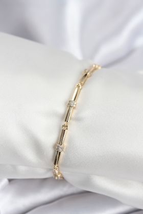 Pirinç VIP Seri Gold Renk Parçalı Model Zirkon Taşlı Kadın Bileklik - TJ-BB7941