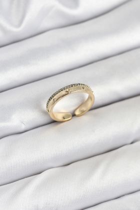 Pirinç Gold Renk Sıralı Zirkon Taşlı Kutup Yıldızı Model Kadın Yüzük - TJ-BYK3836