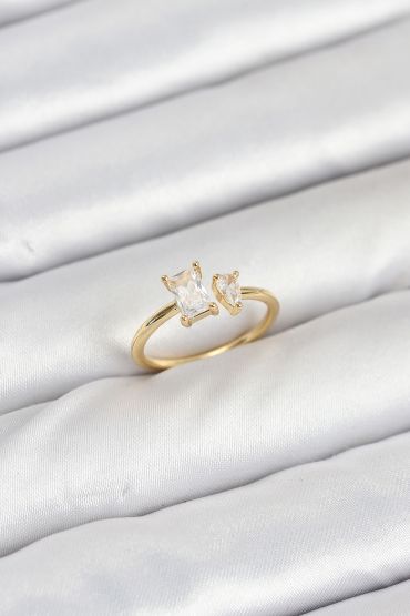 Pirinç Gold Renk Zirkon Taşlı Kadın Yüzük - TJ-BYK3882