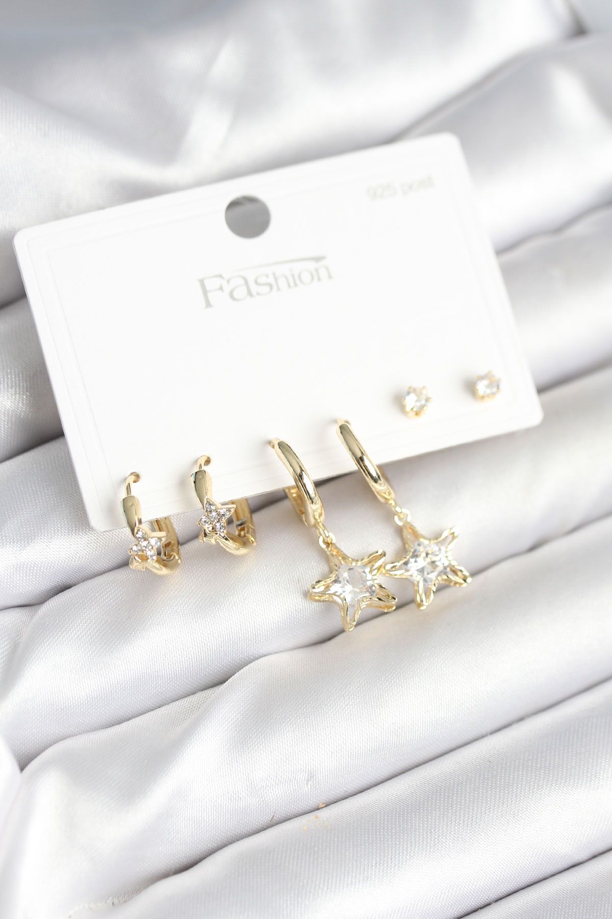 Pirinç Gold Renk Yıldız Model 925 Gümüş Çivili Kadın Küpe Seti - TJ-BKP11256