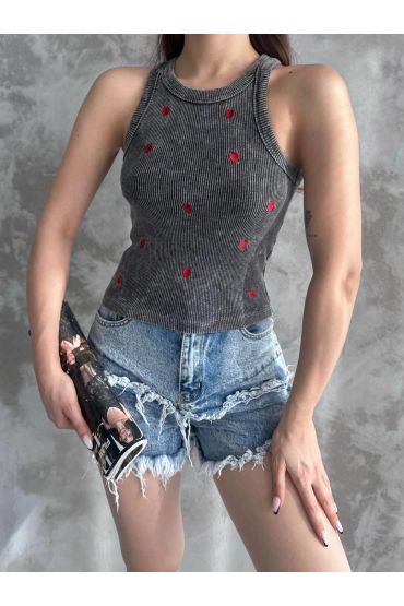 Kalp nakışlı bluz