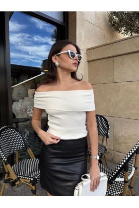 Madonna yaka sıfır kol bluz