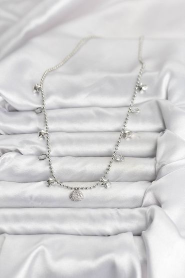 Pirinç Gümüş Renk Zirkon Taşlı Deniz Kabuğu Model Kadın Kolye - TJ-BKO10656