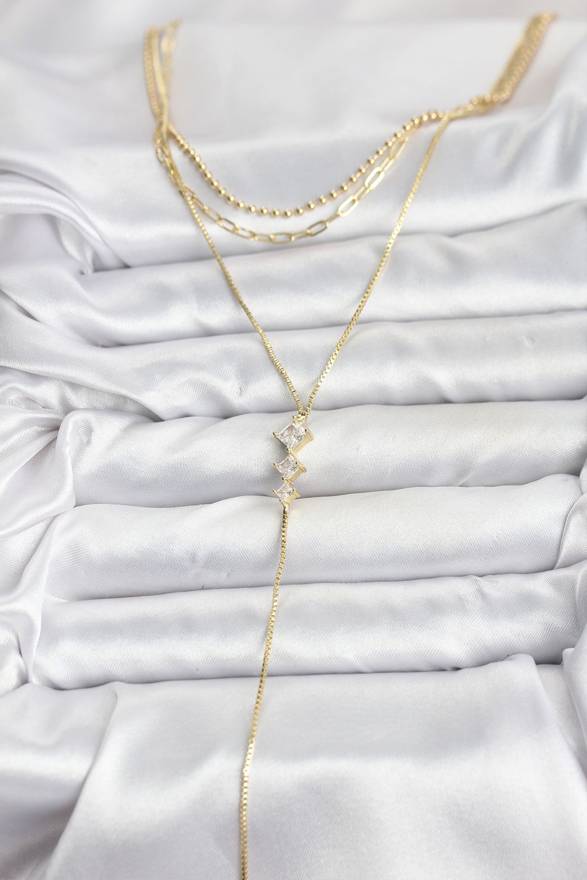 Pirinç Gold Renk Zirkon Taş Detaylı 3'lü Kombin Y Kadın Kolye - TJ-BKO10691