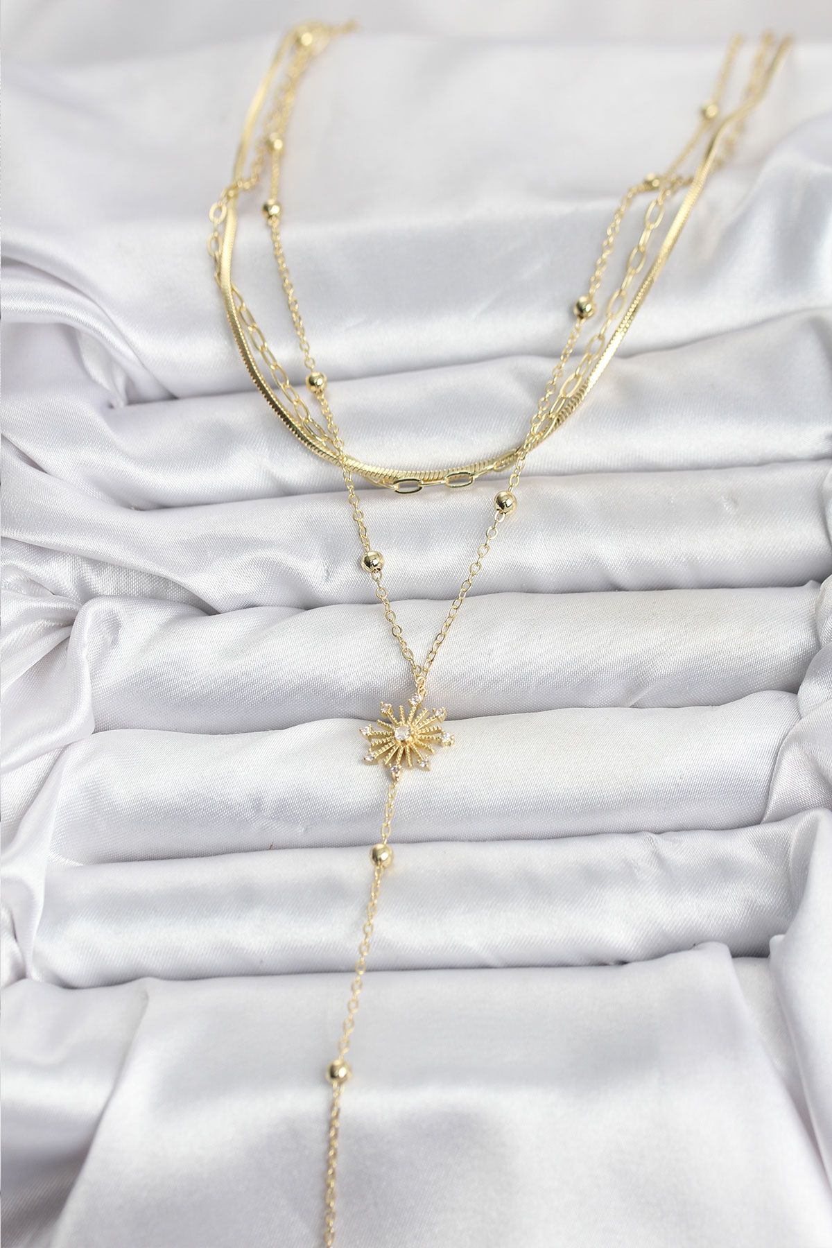 Pirinç Gold Renk Zirkon Taşlı Model Detaylı 3'lü Kombin Y Kadın Kolye - TJ-BKO10700