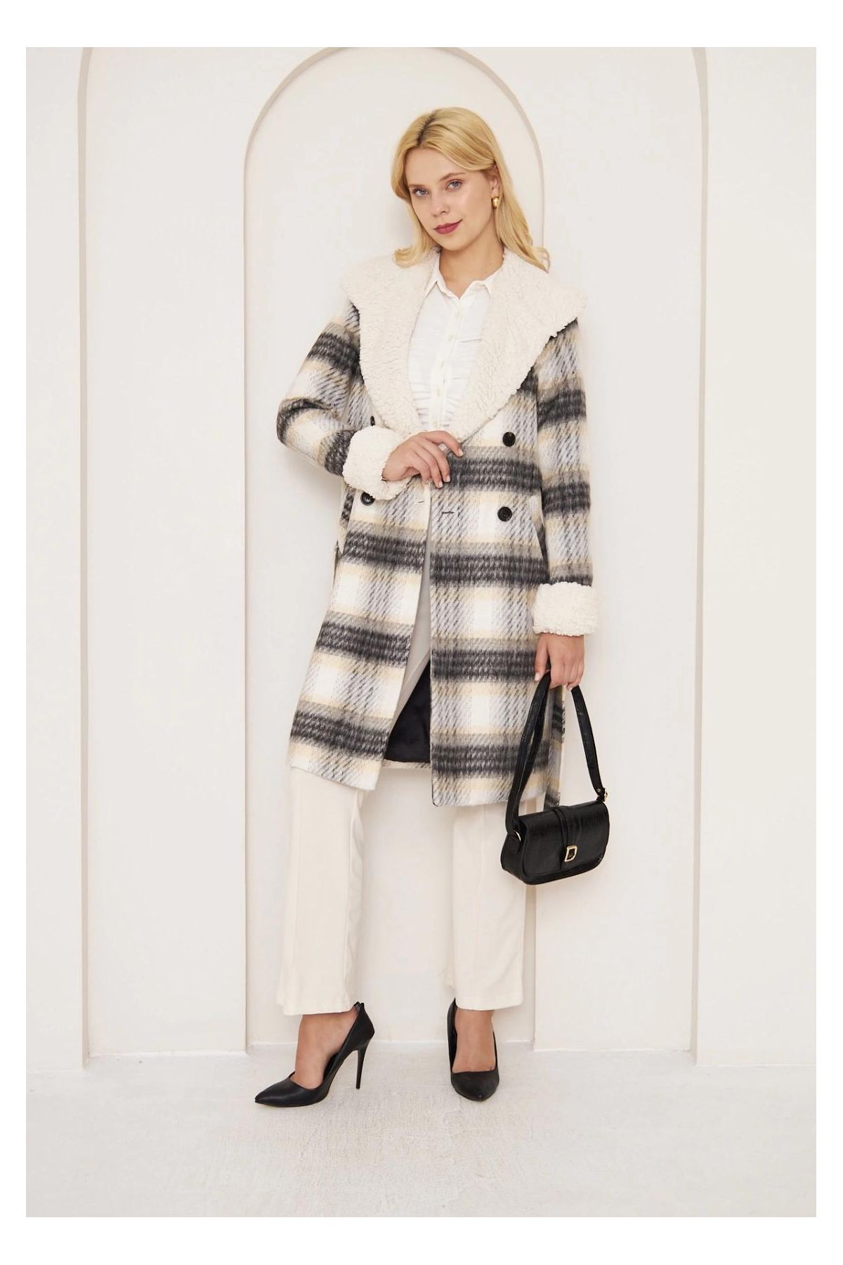 KÜRKLÜ EKOSE KABAN