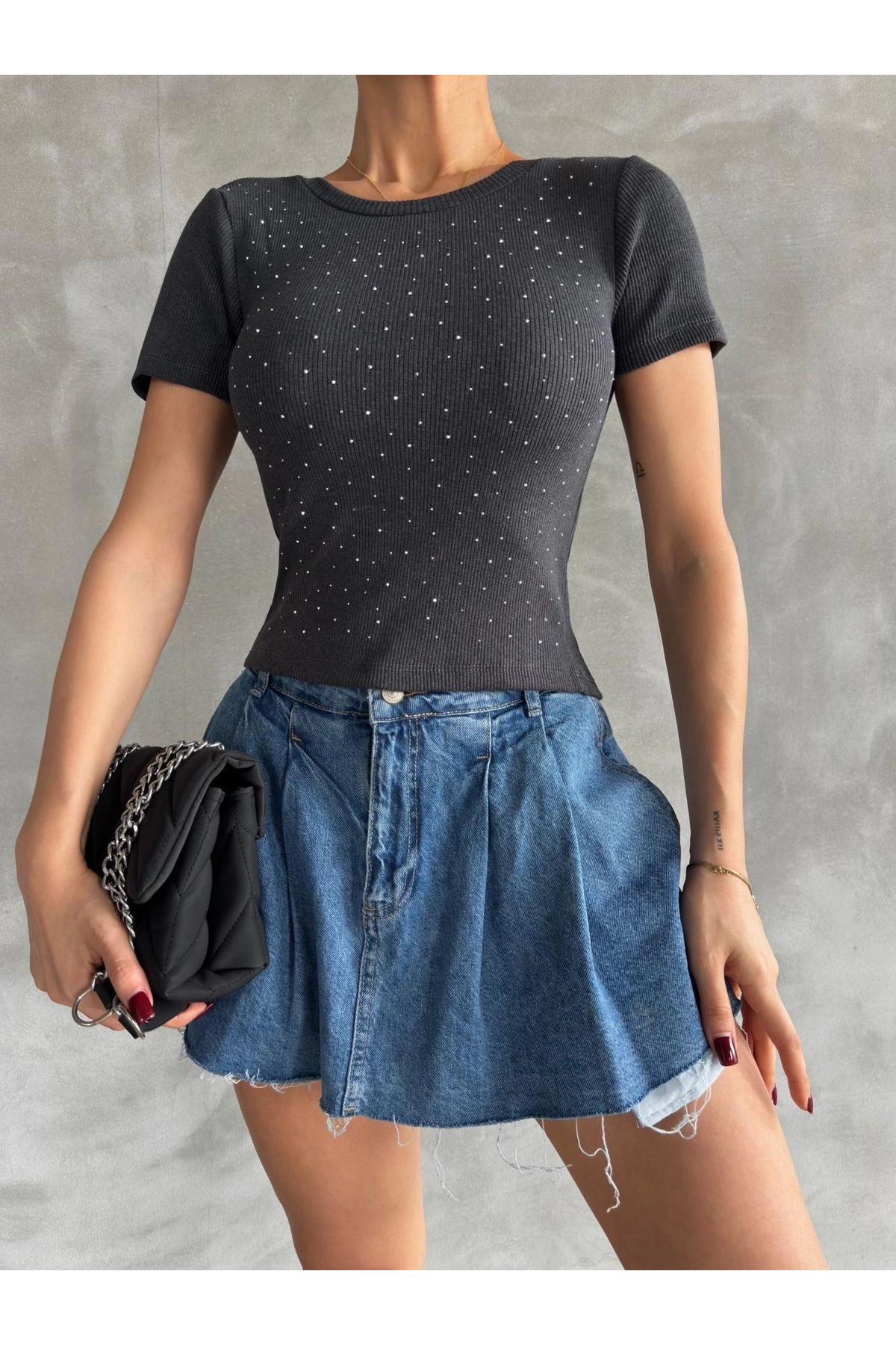 Önü taşlı antrasit bluz s3512