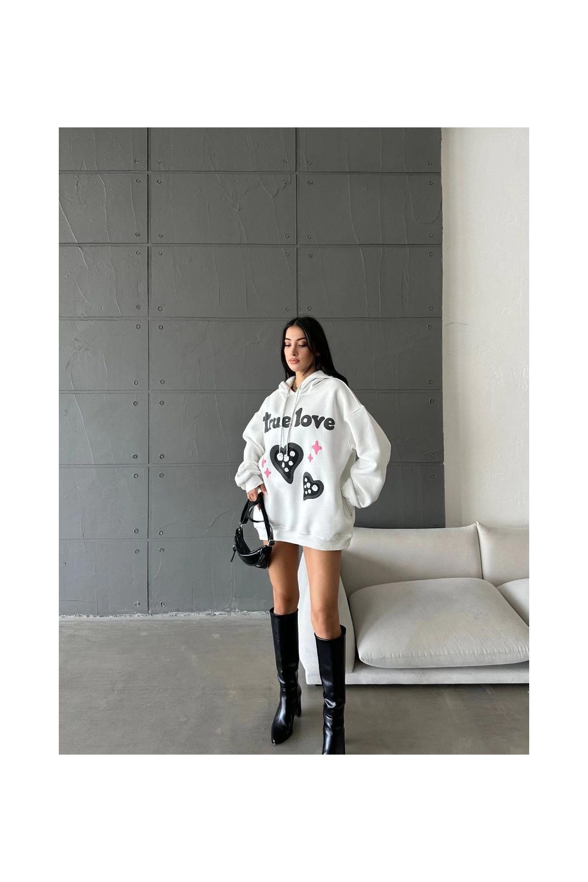 3 iplik şardonlu oversize true baskılı sweat Beyaz