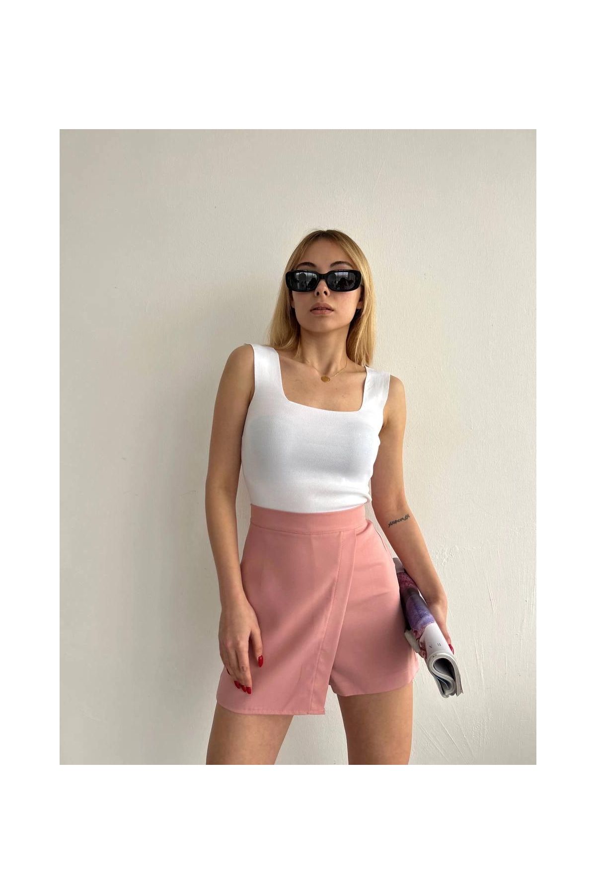 Kapaklı şort etek pudra s208