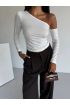 Omuz detaylı kollu bluz beyaz