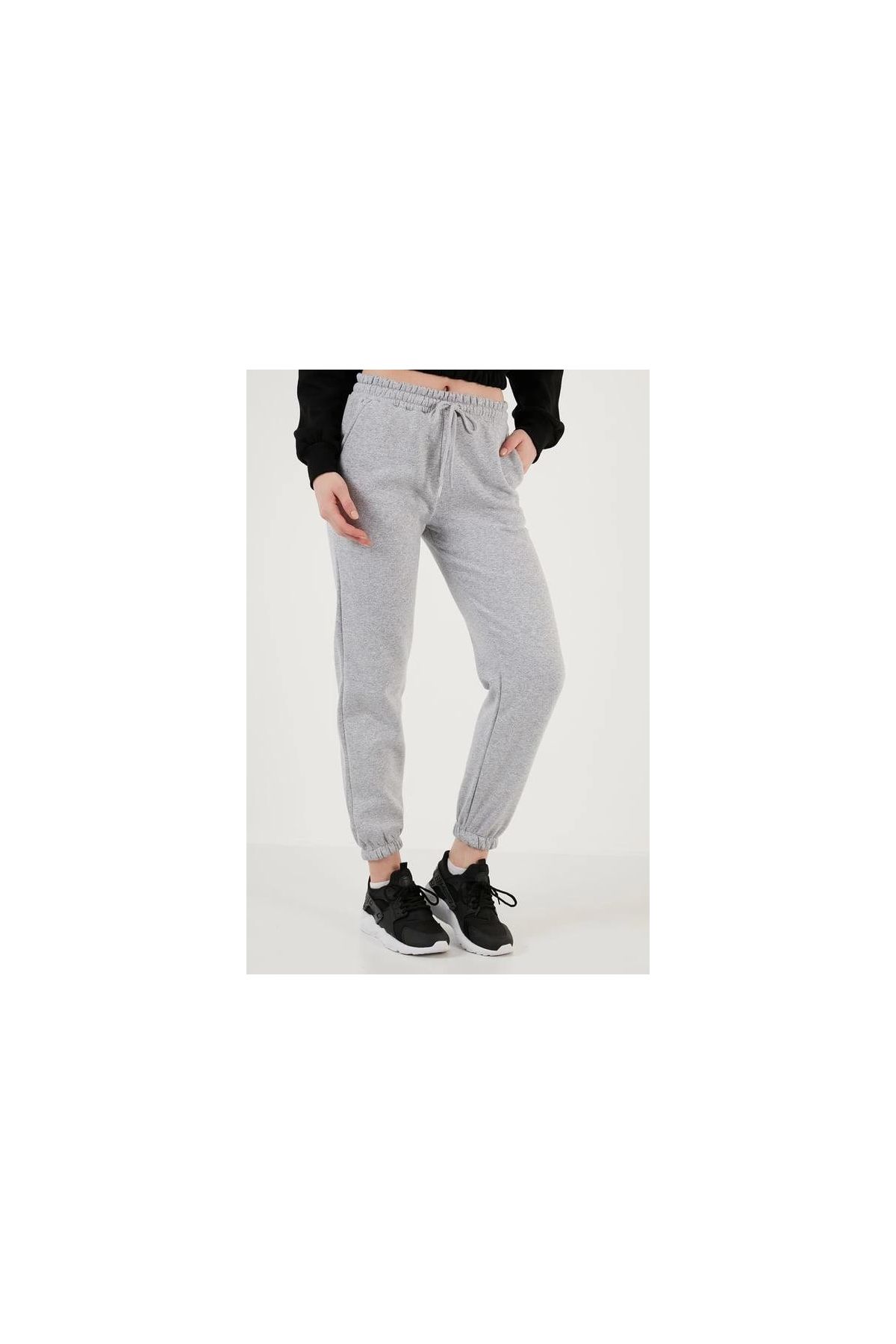 3 iplik şardonlu paça lastikli eşofman gri