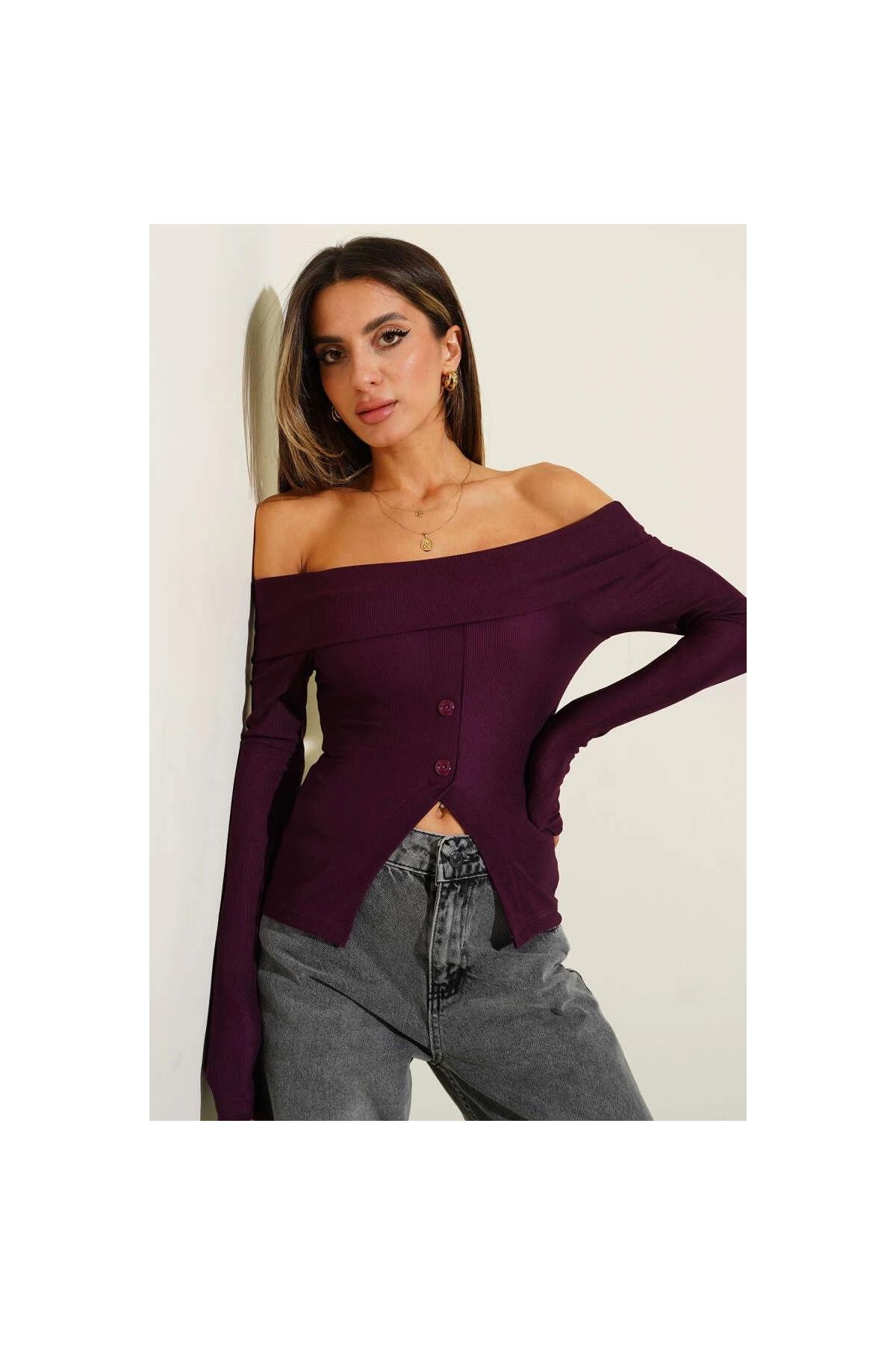 Madonna Yaka Düğmeli Bluz Mürdüm
