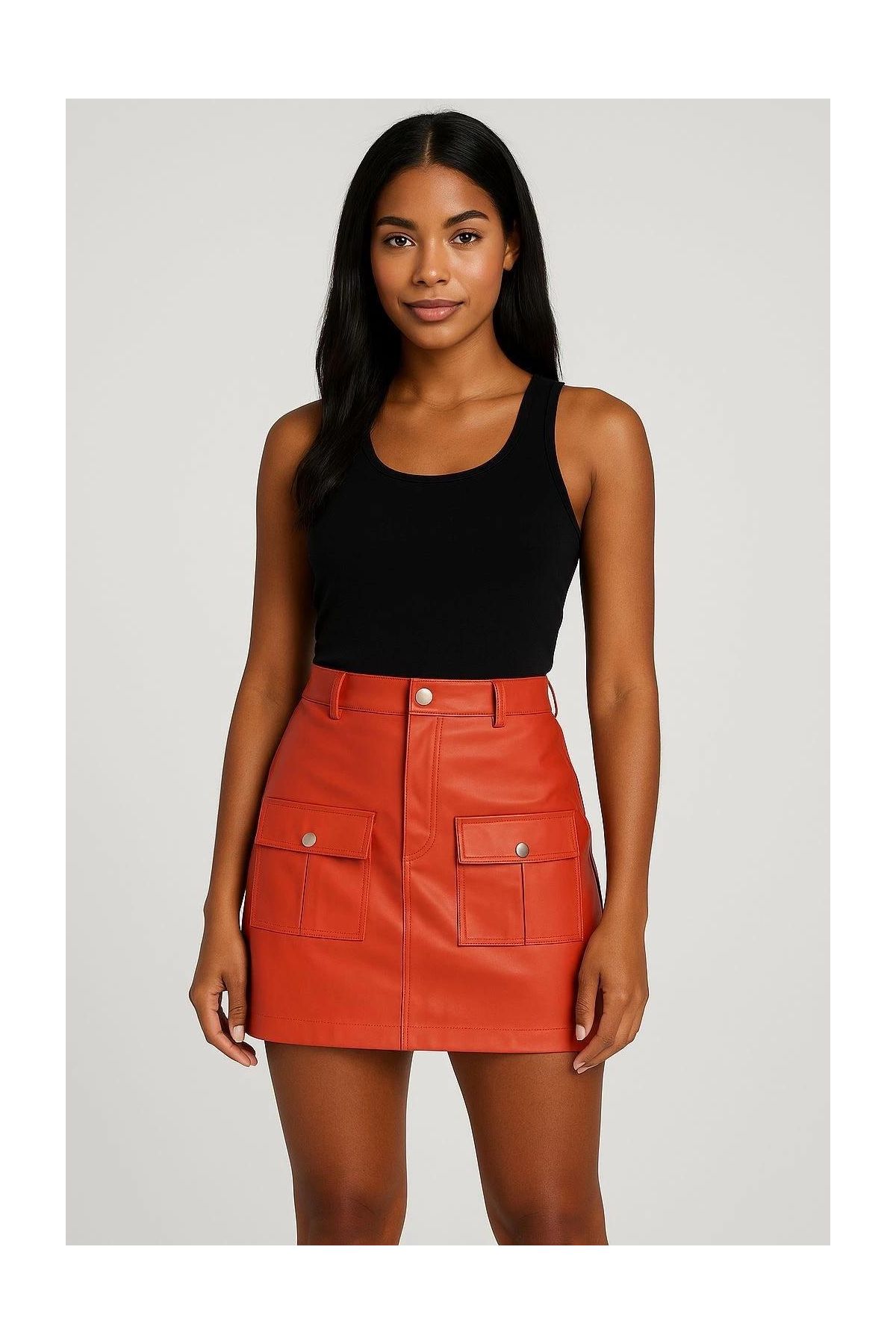 Önden iki cepli deri etek tcu h240040