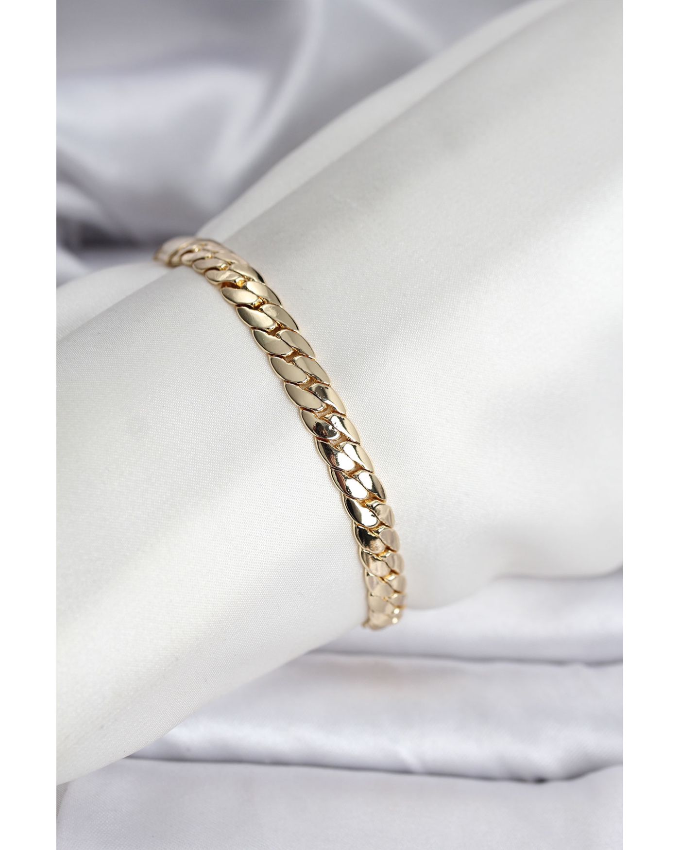 14K Gold Renk Kaplama Ezme Zincir Model Kadın Bileklik - TJ-BB8116