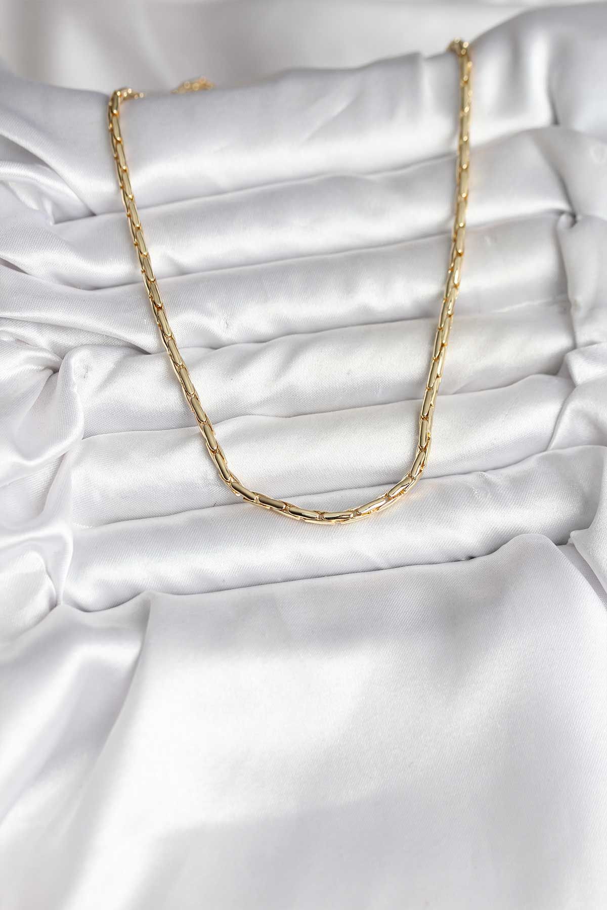 14K Gold Renk Kaplama Model CM Kadın Kolye - TJ-BKO10730