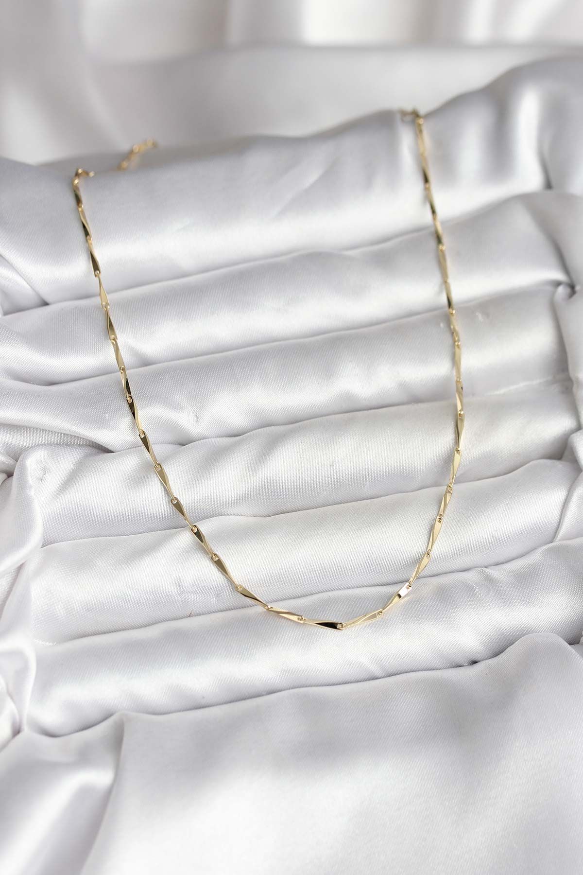 14K Gold Renk Kaplama CM Kadın Kolye - TJ-BKO10748