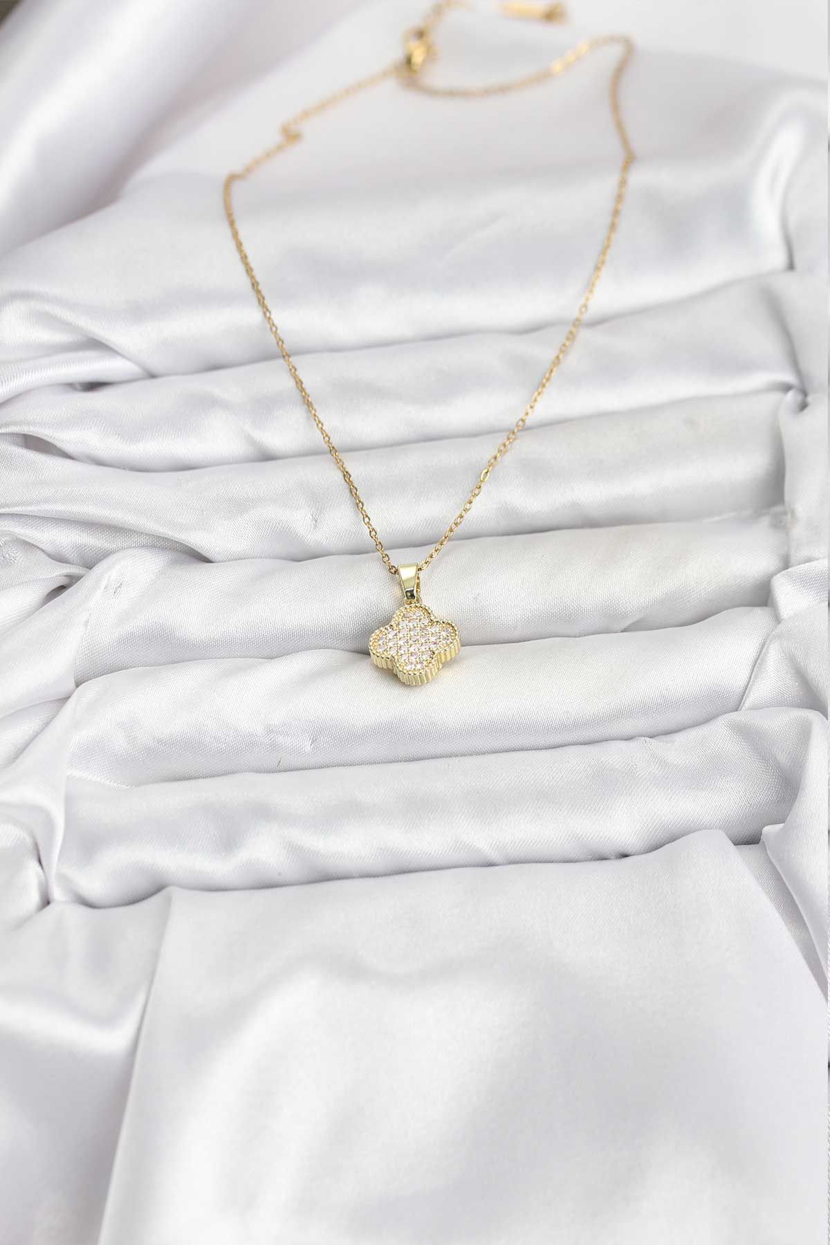 316L Çelik Zincir Gold Renk Zirkon Taşlı Yonca Model Kadın Kolye - TJ-BKO10771