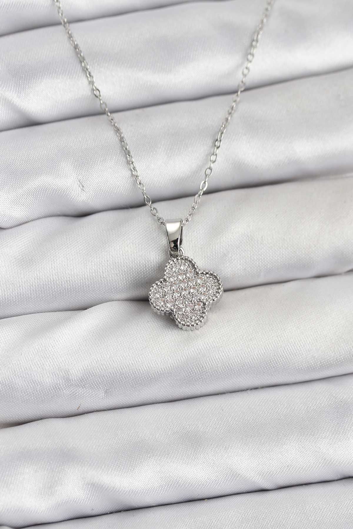 316L Çelik Zincir Gümüş Renk Zirkon Taşlı Yonca Model Kadın Kolye - TJ-BKO10772