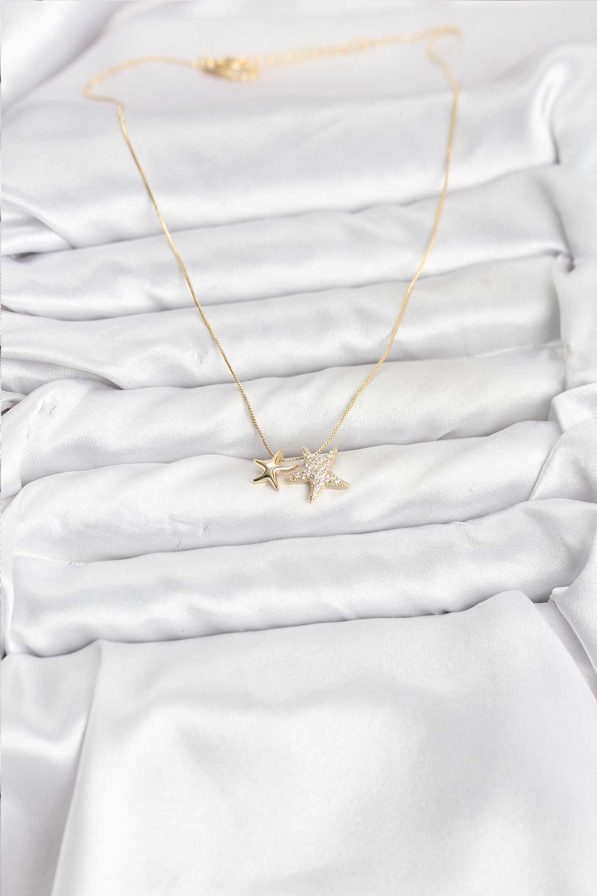 Gold Renk Pirinç Minimal Yıldız Model Kadın Kolye - TJ-BKO10795