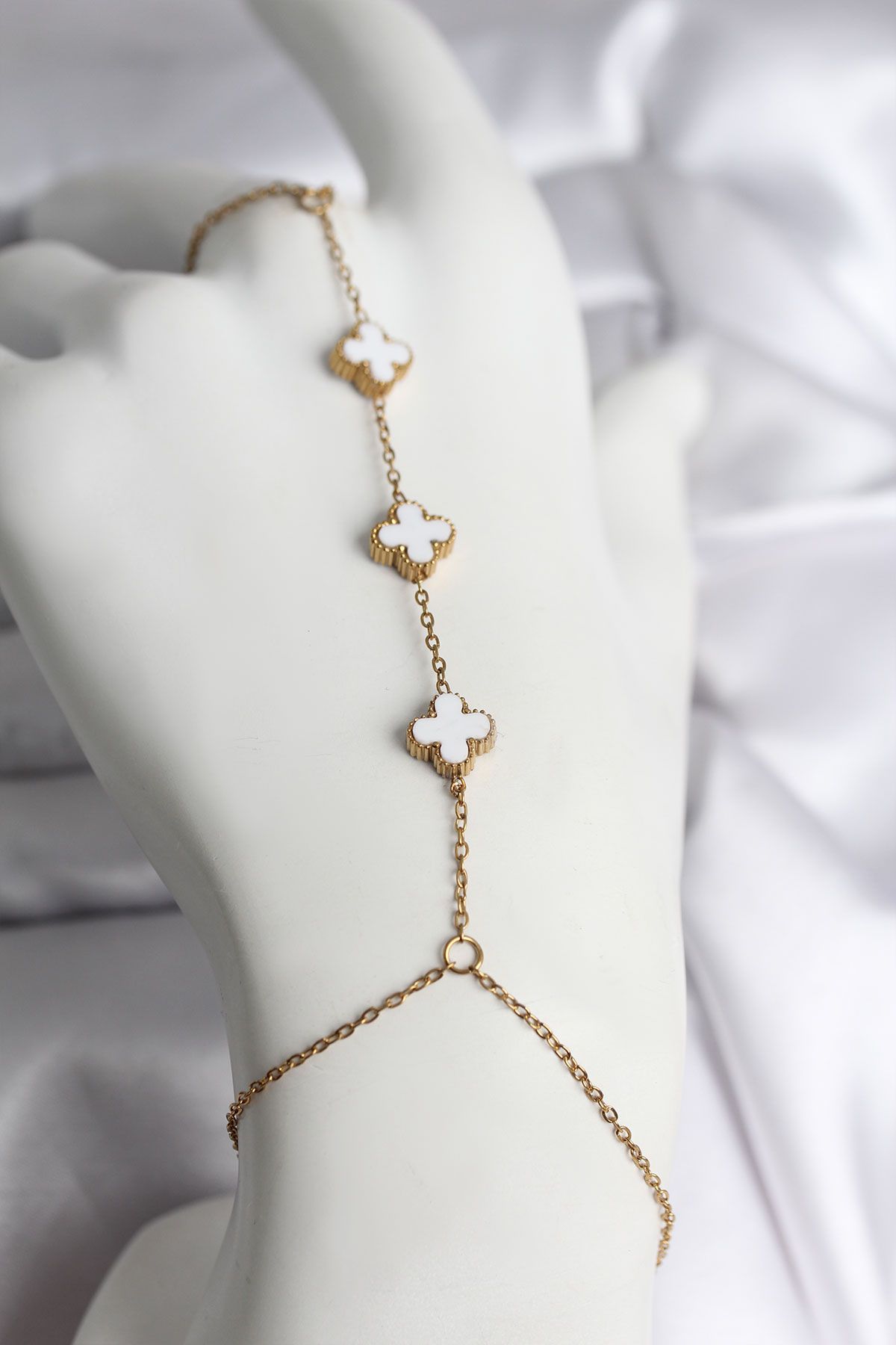 316L Çelik Gold Renk Beyaz Yonca Model Kadın Şahmeran - TJ-SN734