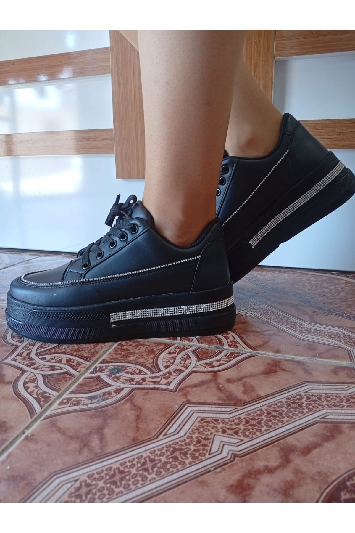 Kadın Yüksek Taban Rahat Şık Günlük  Spor Ayakkabı Siyah Renk