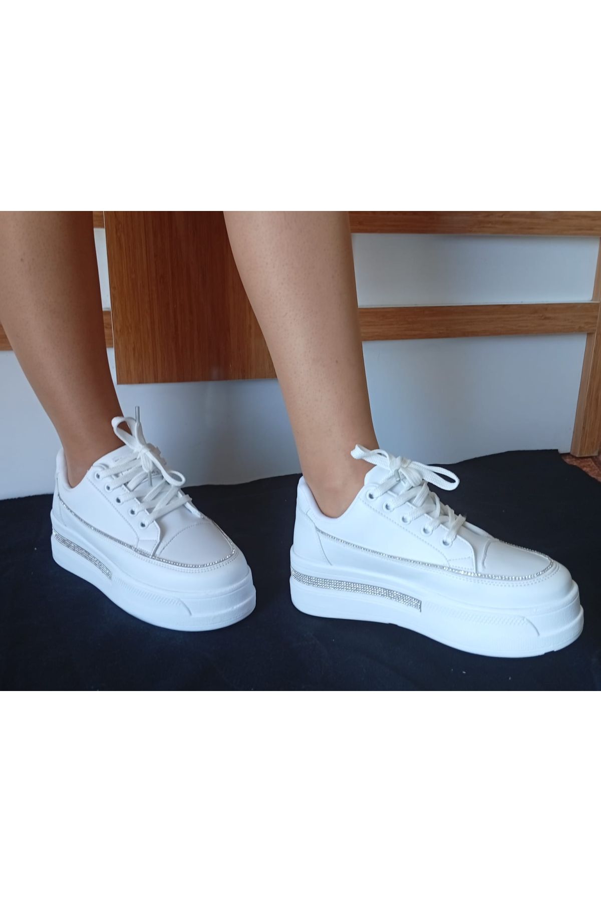 Kadın Yüksek Taban Rahat Şık Günlük Spor Ayakkabı Beyaz Renk