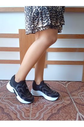 Kadın Yüksek Taban Rahat Şık Günlük Spor Ayakkabı Siyah Renk