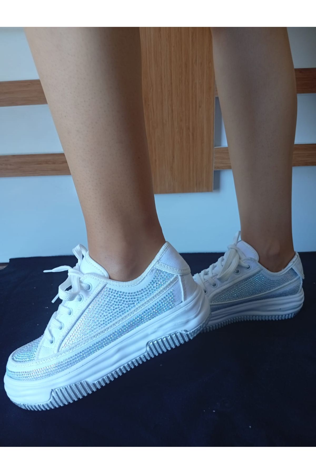 Kadın Yüksek Taban Rahat Şık Günlük Spor Ayakkabı Beyaz Renk