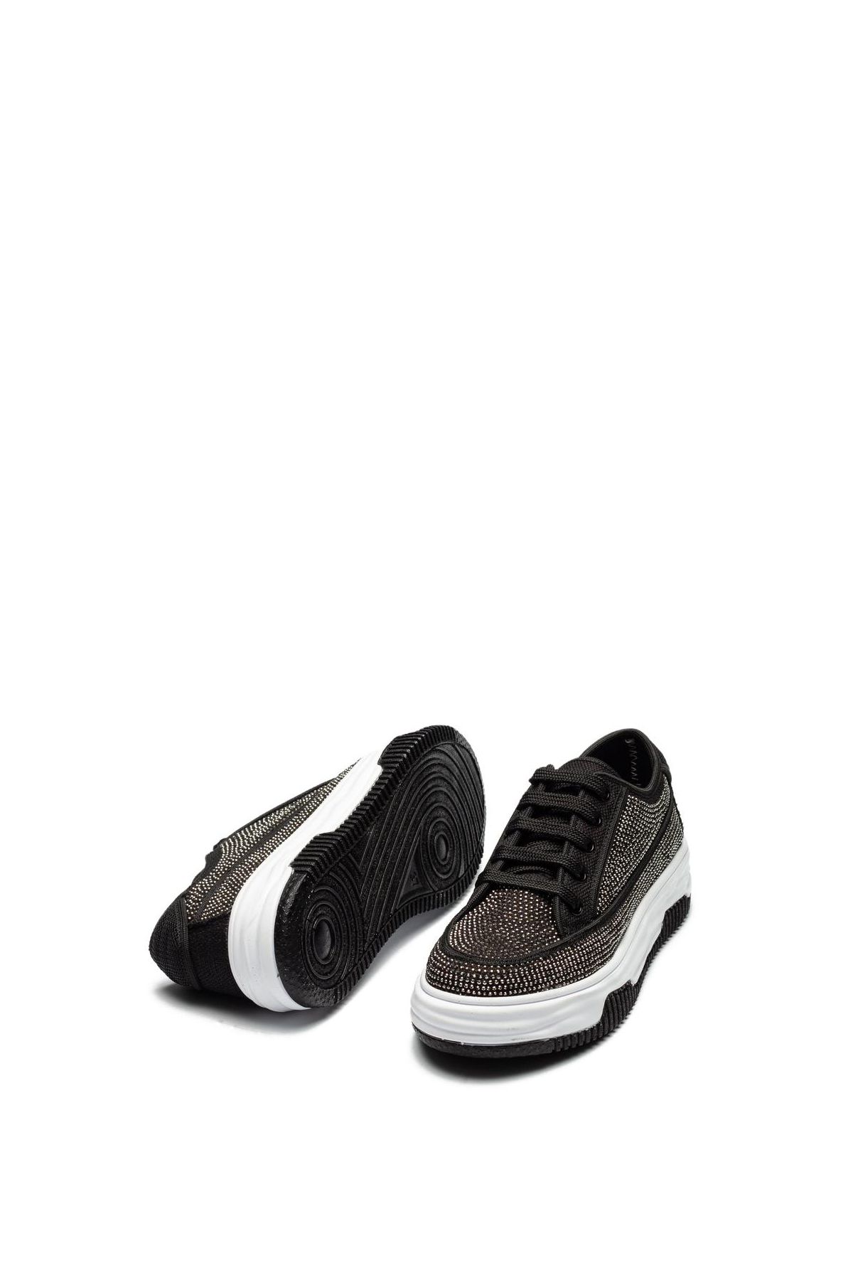 Kadın Yüksek Taban Rahat Şık Günlük Spor Ayakkabı Siyah Renk
