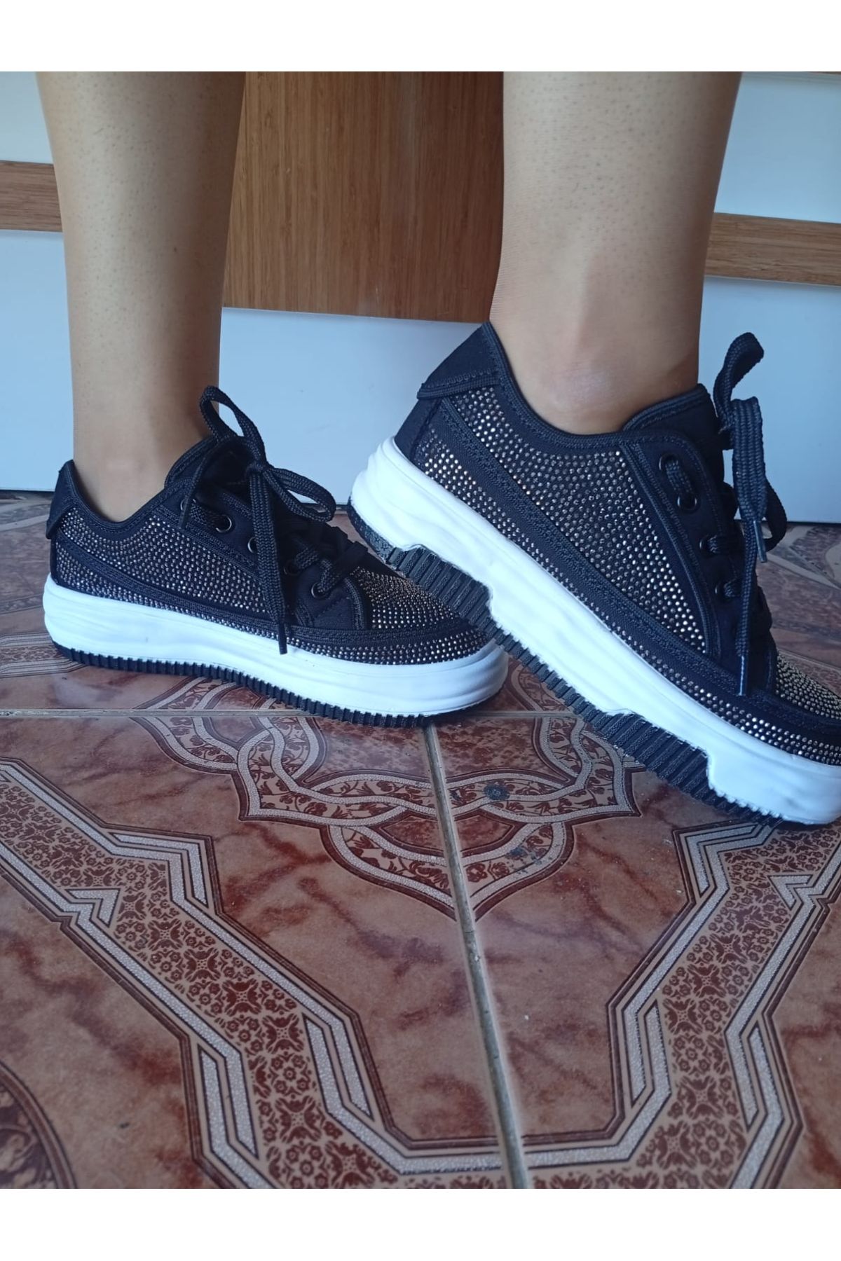 Kadın Yüksek Taban Rahat Şık Günlük Spor Ayakkabı Siyah Renk