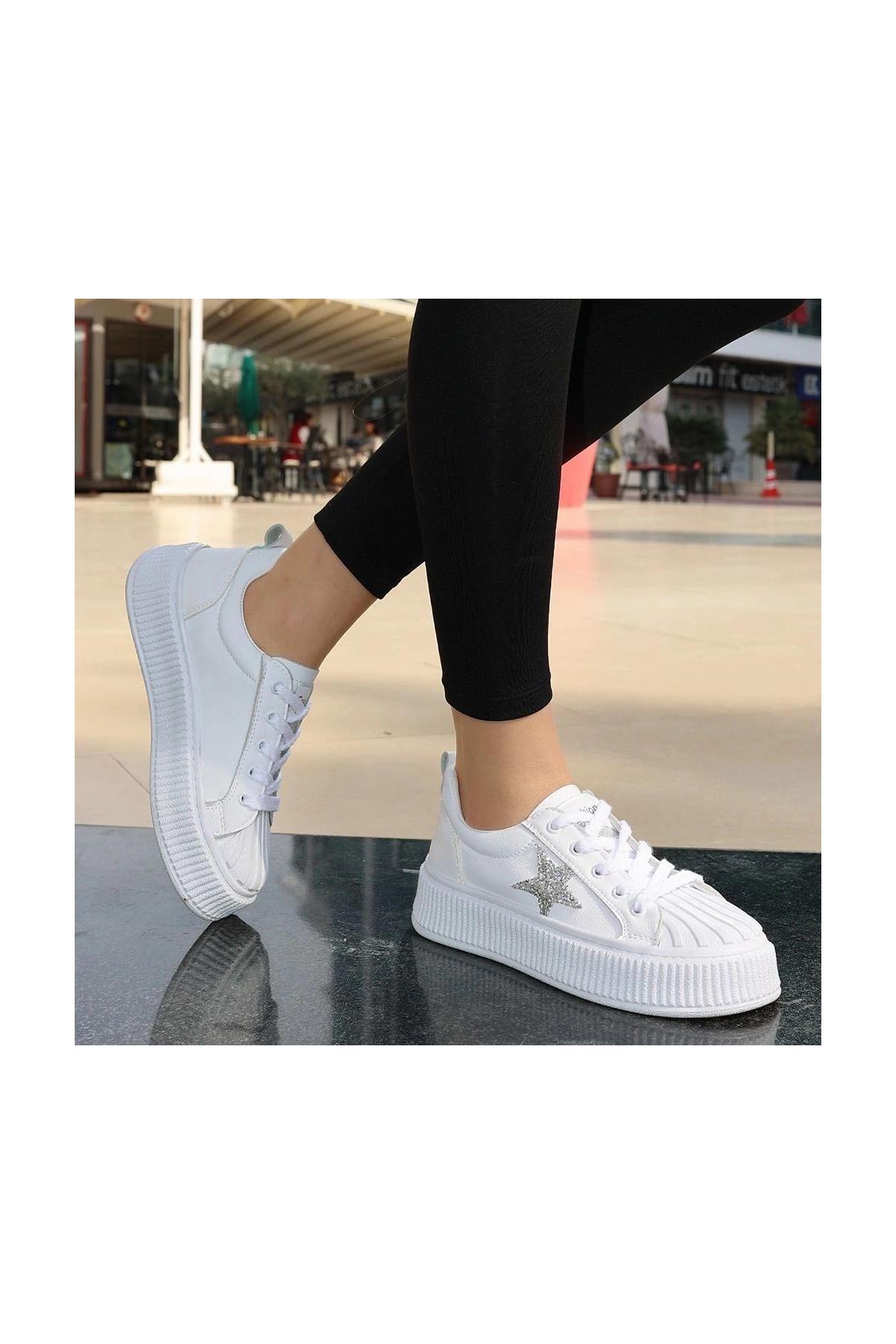 Piata Beyaz Cilt Bağcıklı Spor Ayakkabı