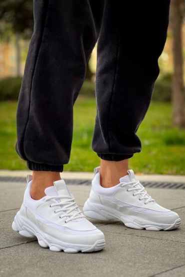 KB-707    Beyaz Cilt Yüksek Taban Bağcıklı Günlük Erkek Ayakkabı