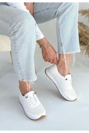Tone Beyaz Cilt Bağcıklı Spor Ayakkabı