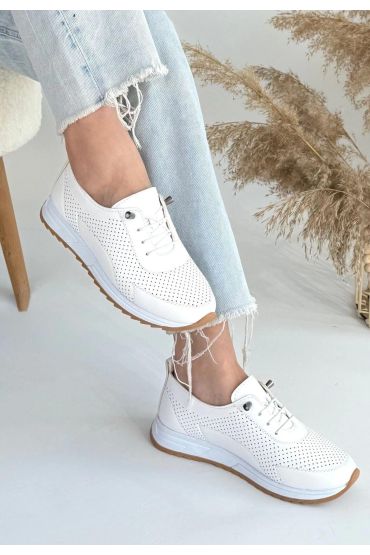 Tone Beyaz Cilt Bağcıklı Spor Ayakkabı