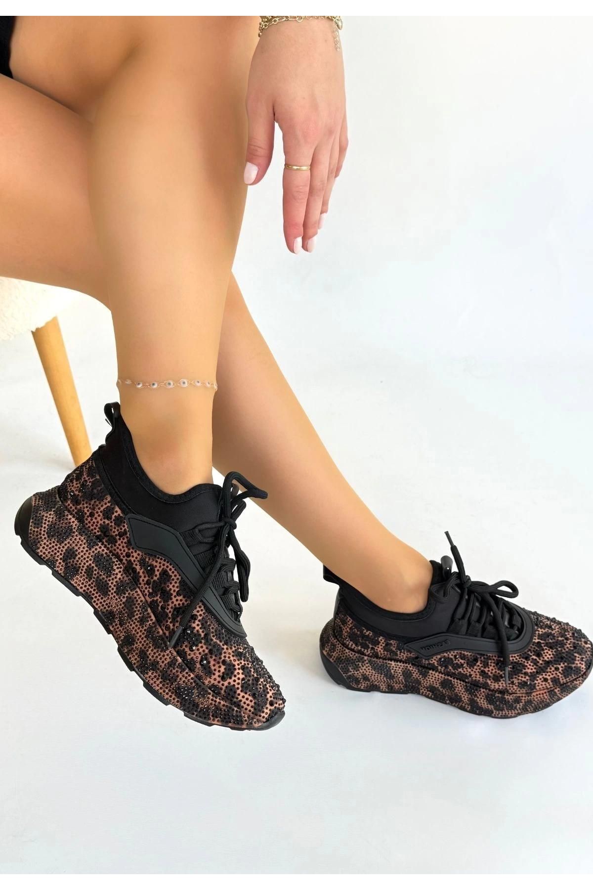 Rimay Kahverengi Cilt Boncuk İşlemeli Spor Ayakkabı