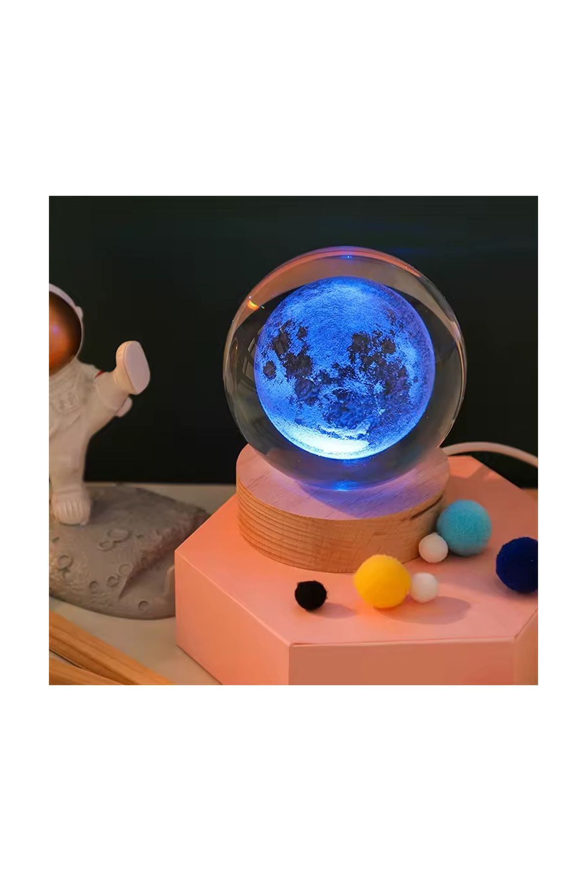 Ahşap Altlıklı Renk Değiştiren Dolunay Cam Küre