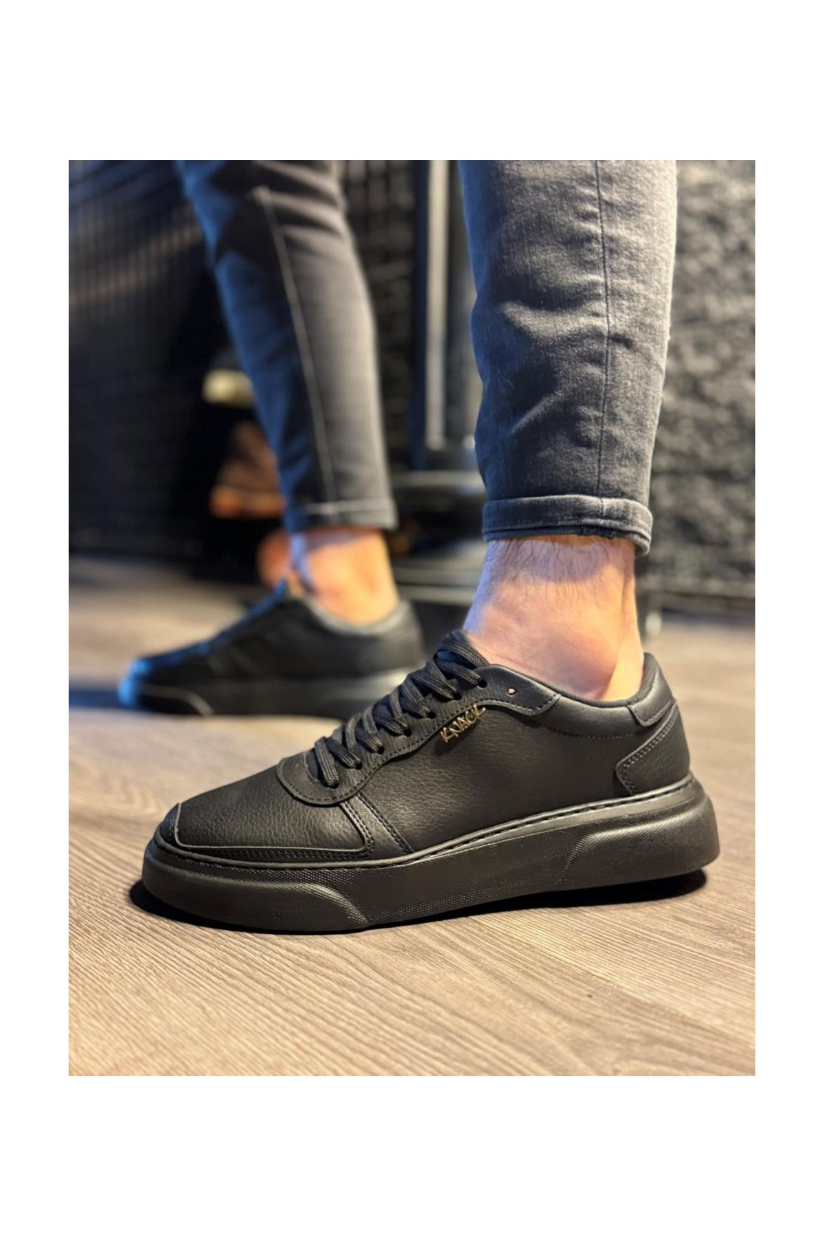 Günlük Ayakkabı  Siyah (Siyah Taban)