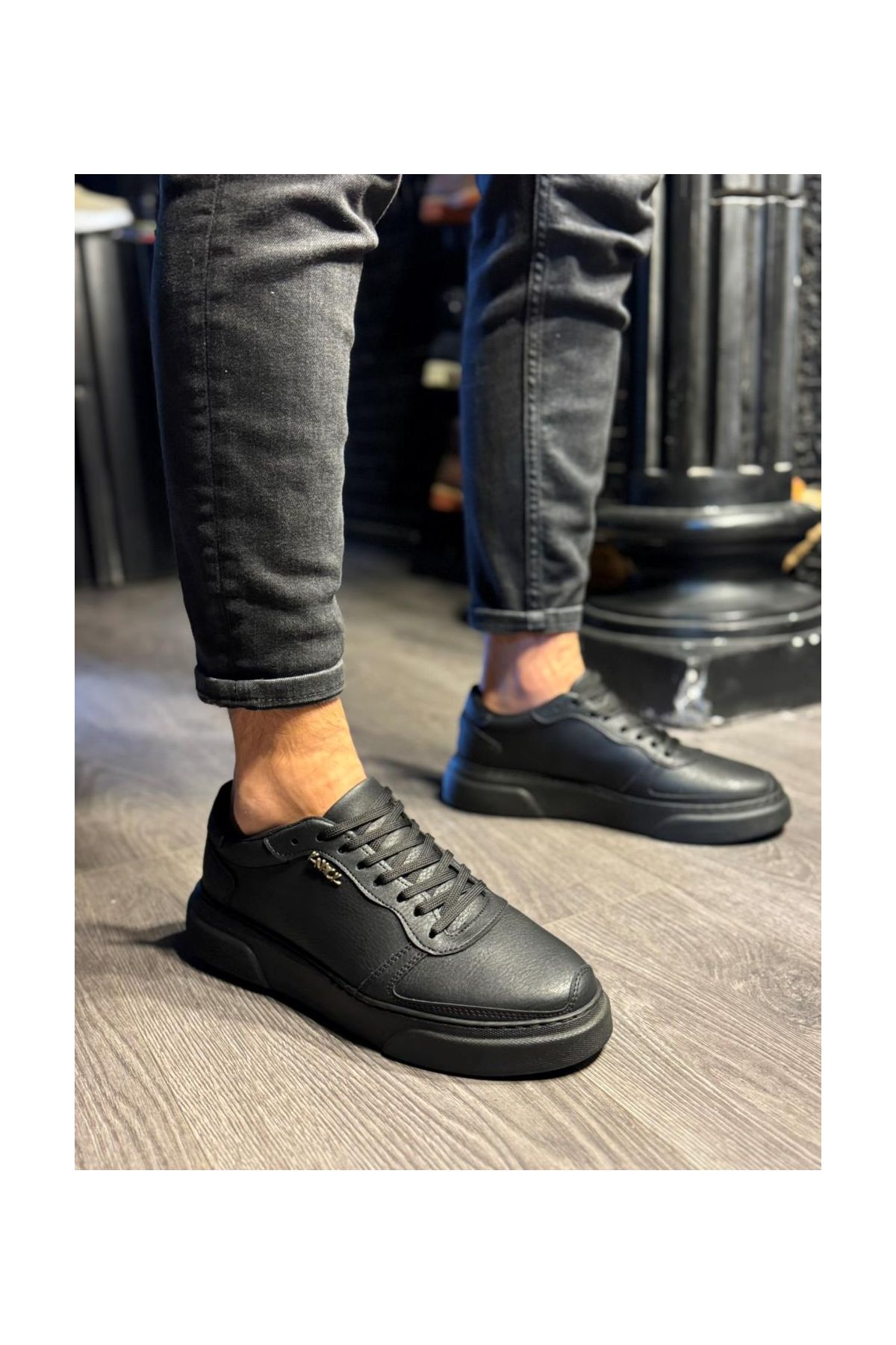 Günlük Ayakkabı  Siyah (Siyah Taban)