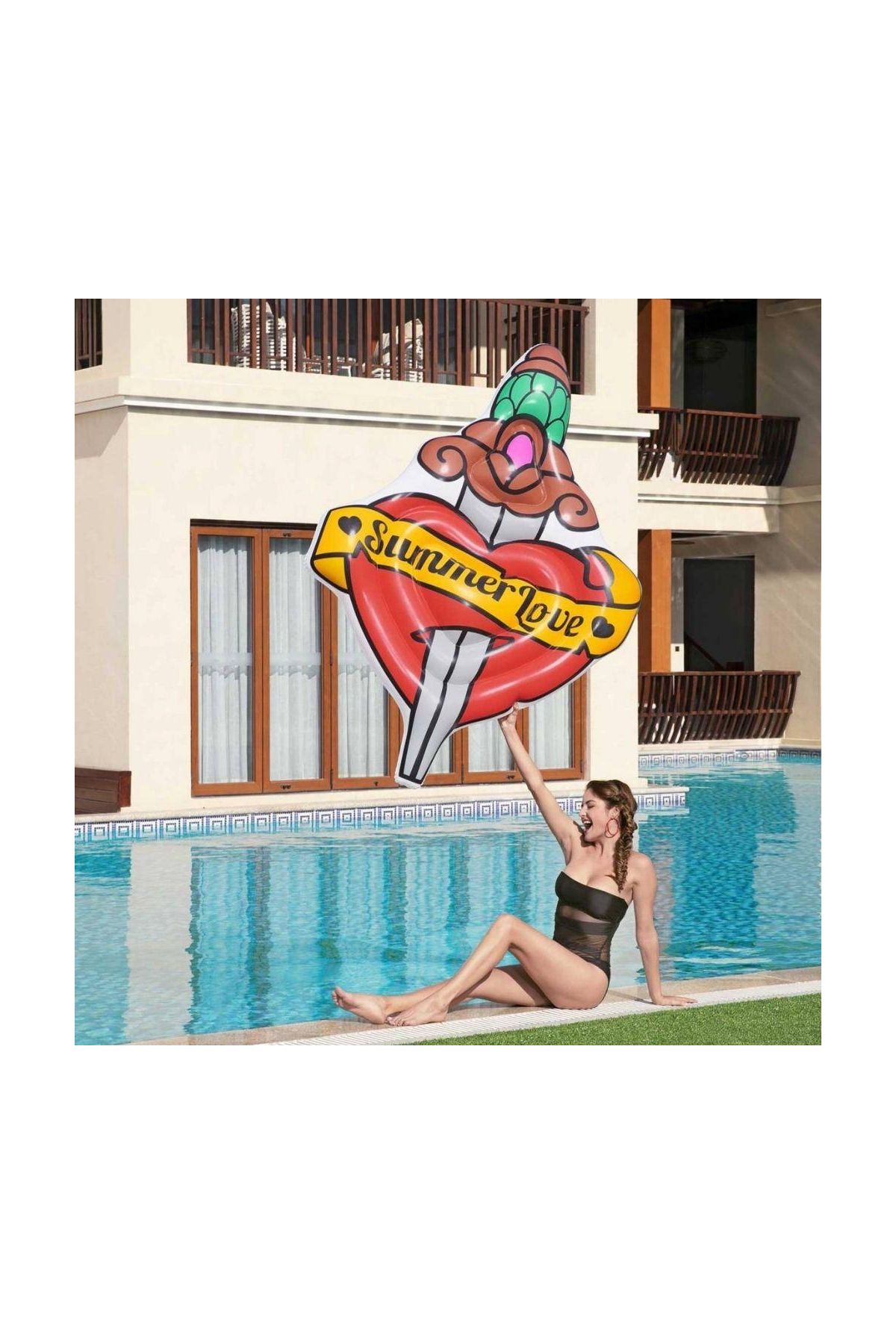 Deniz Yatağı Yaz Aşkı Dövmeli